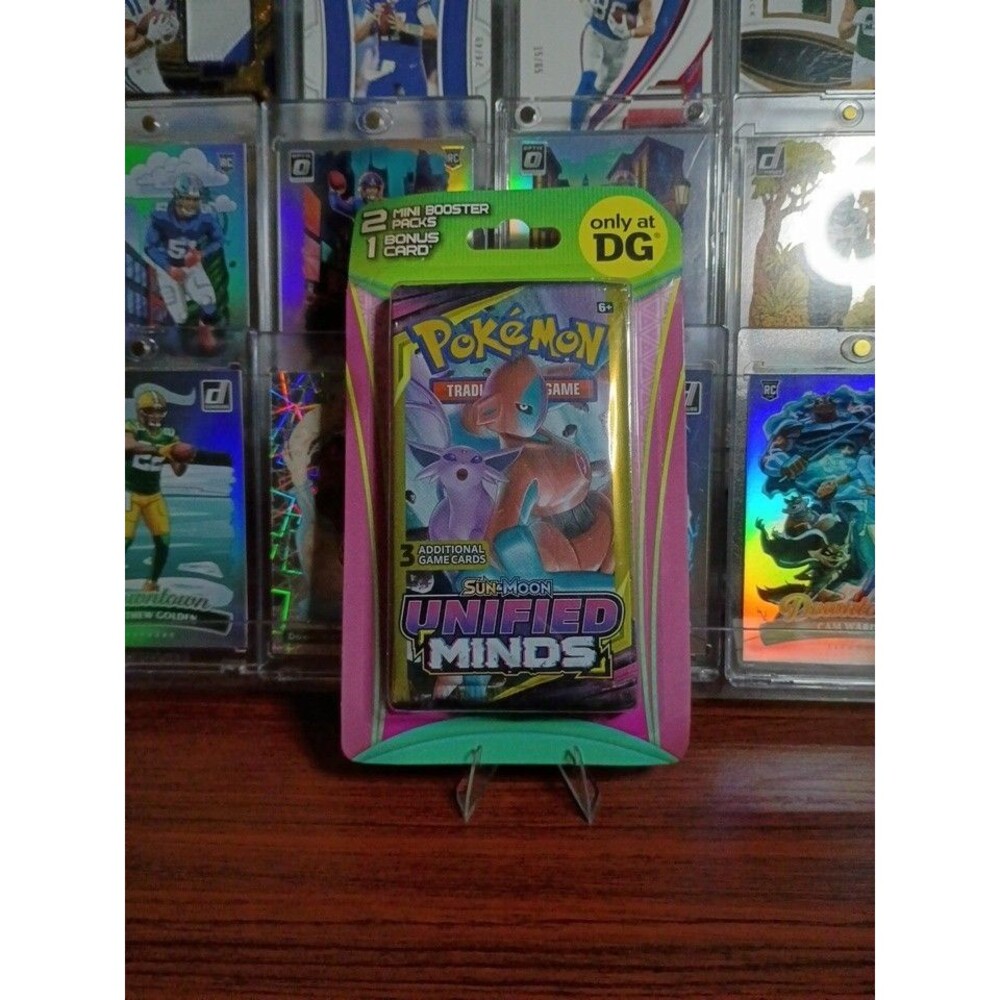 Pokémon TCG Sun & Moon Unified Minds Mini Booster Pack  + Foil Card